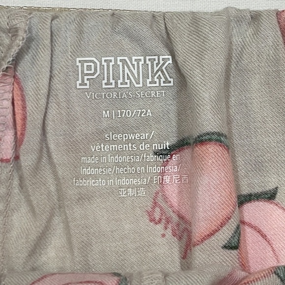 PINK | Flannel Boxy Fold-over Peach Print Pajama Shorts - Picture 3 of 9